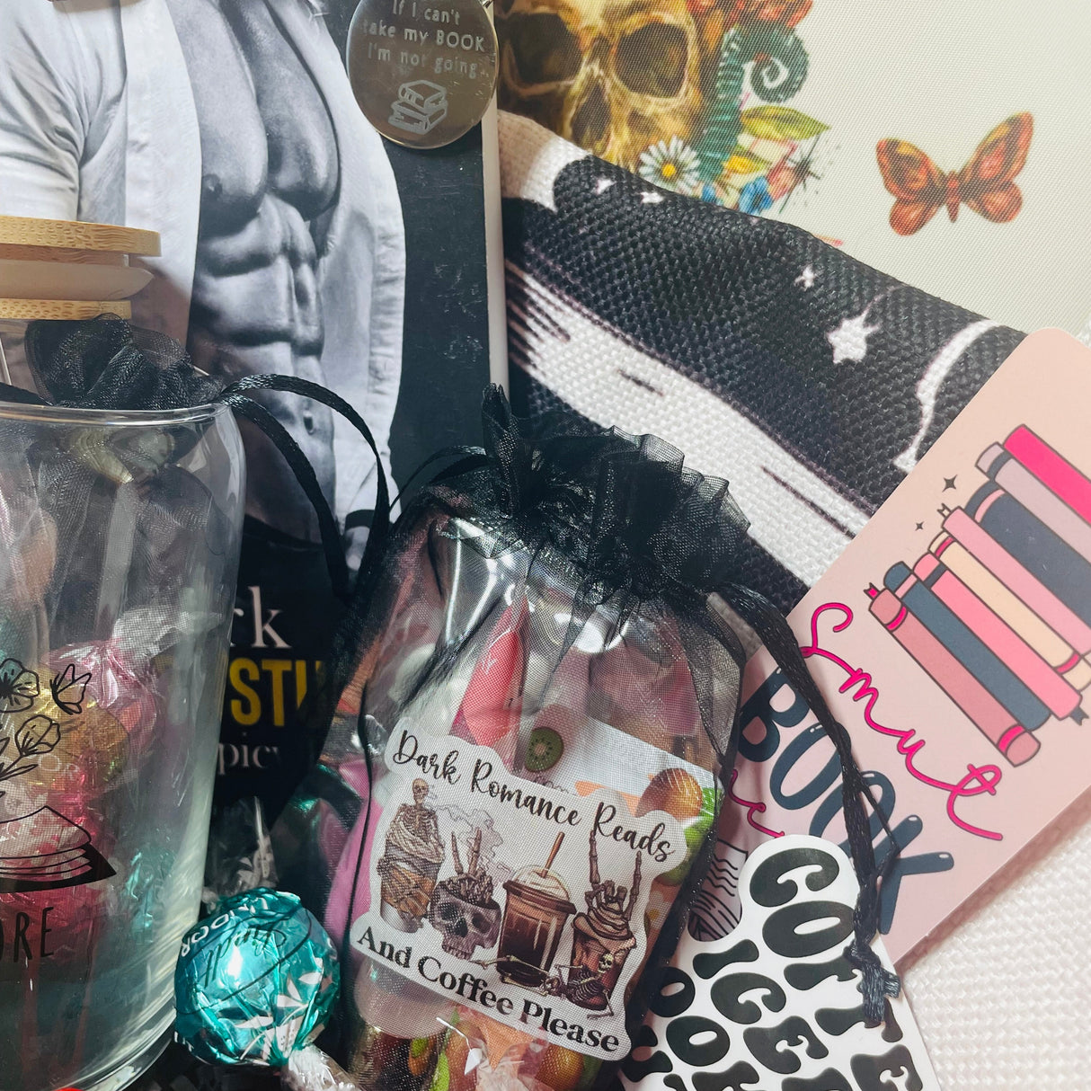 (π«¦M+)Luxury Dark Romance Book Box - spa, jewelry, books & toys! - Dark Romance Crates