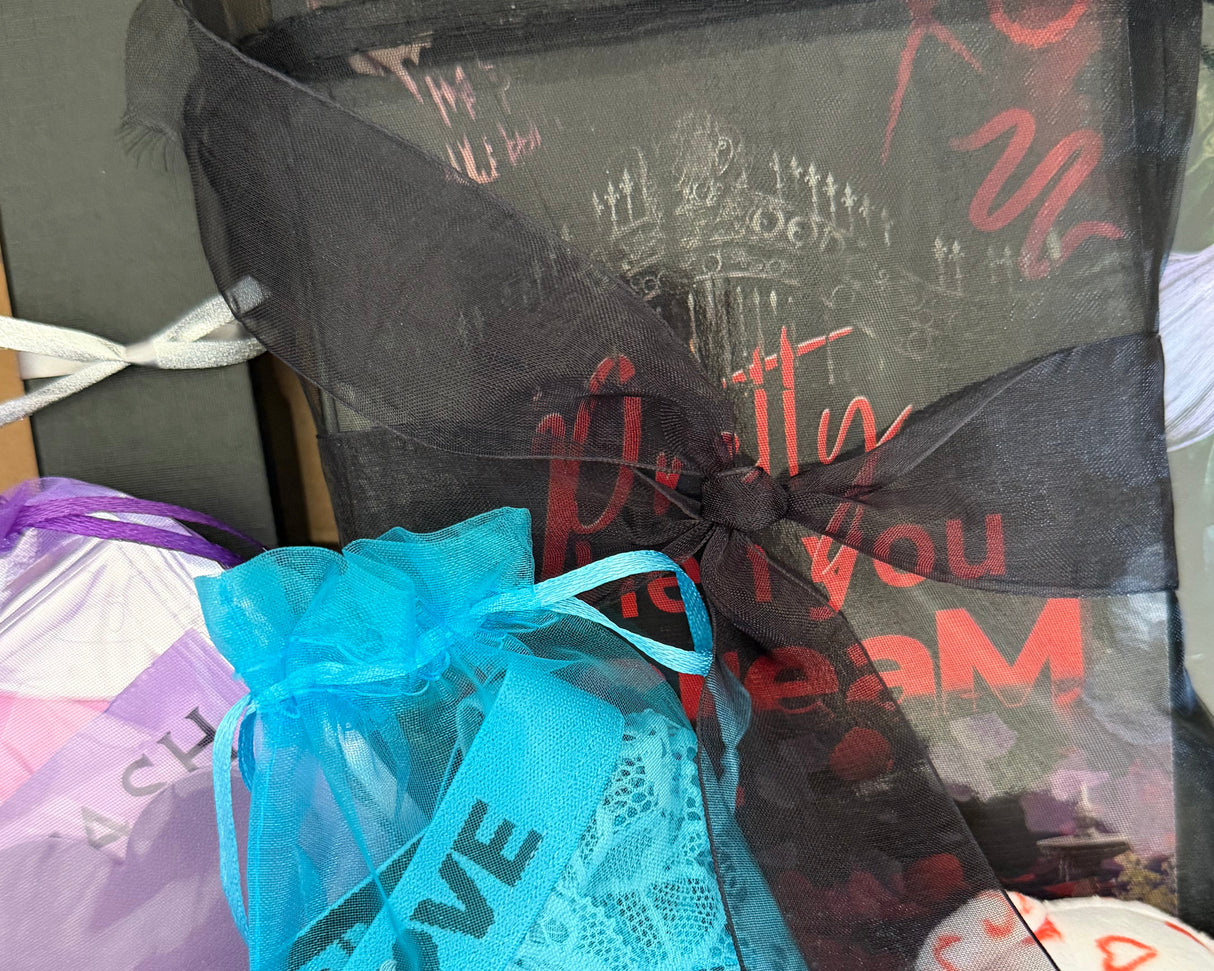 π° π Dark Romance Easter Basket!