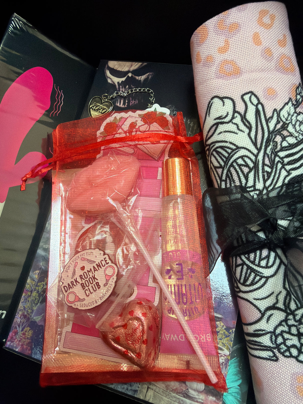 Gift Wrapping Service add-on (free for Members!)