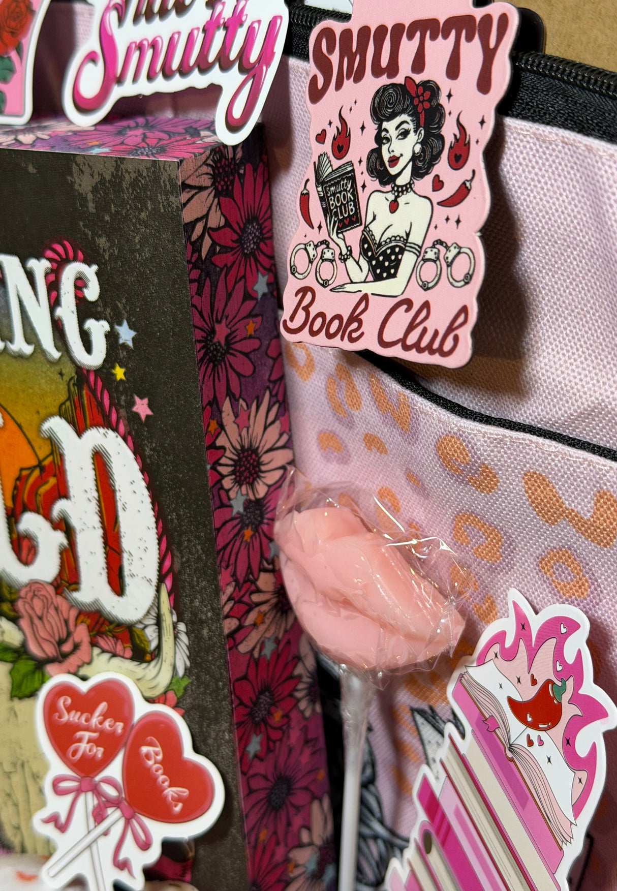 Dark Romance Special Edition Book Box - Sprayed Edges - Choose Your Theme