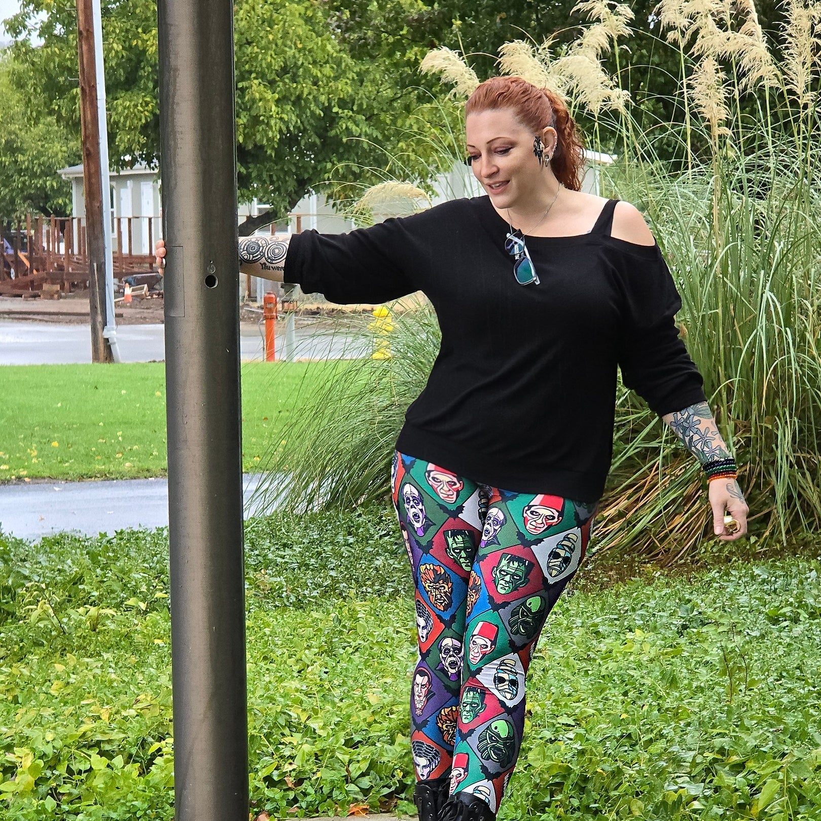 Uni Monsters Semi-Exclusive Leggings - High-quality Handcrafted Vibrant